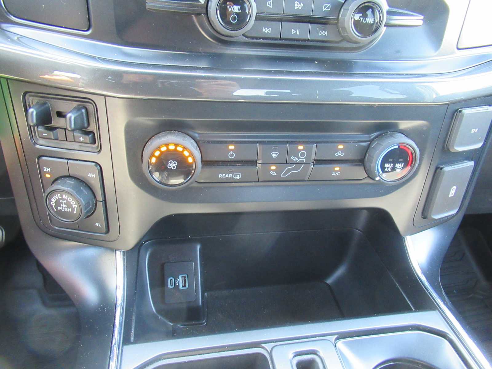 Used 2022 Ford F150 XL w/ STX Appearance Package image 26