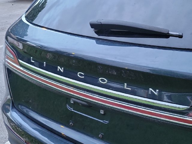 Certified 2023 Lincoln Nautilus Reserve FWD image 7