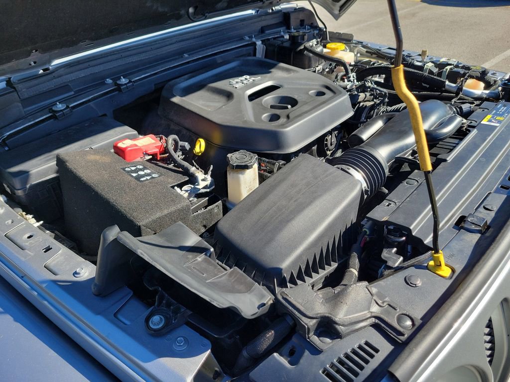 Used 2019 Jeep Wrangler Unlimited Sahara image 14