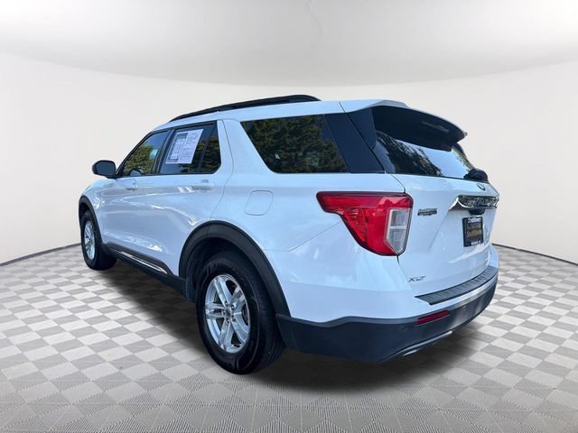 Used 2020 Ford Explorer XLT w/ Equipment Group 202A AWD/4WD image 7