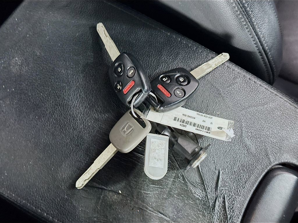 Used 2010 Honda Accord EX-L image 33