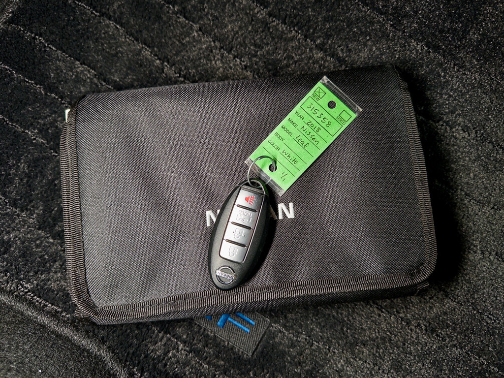 Used 2018 Nissan Leaf S image 21