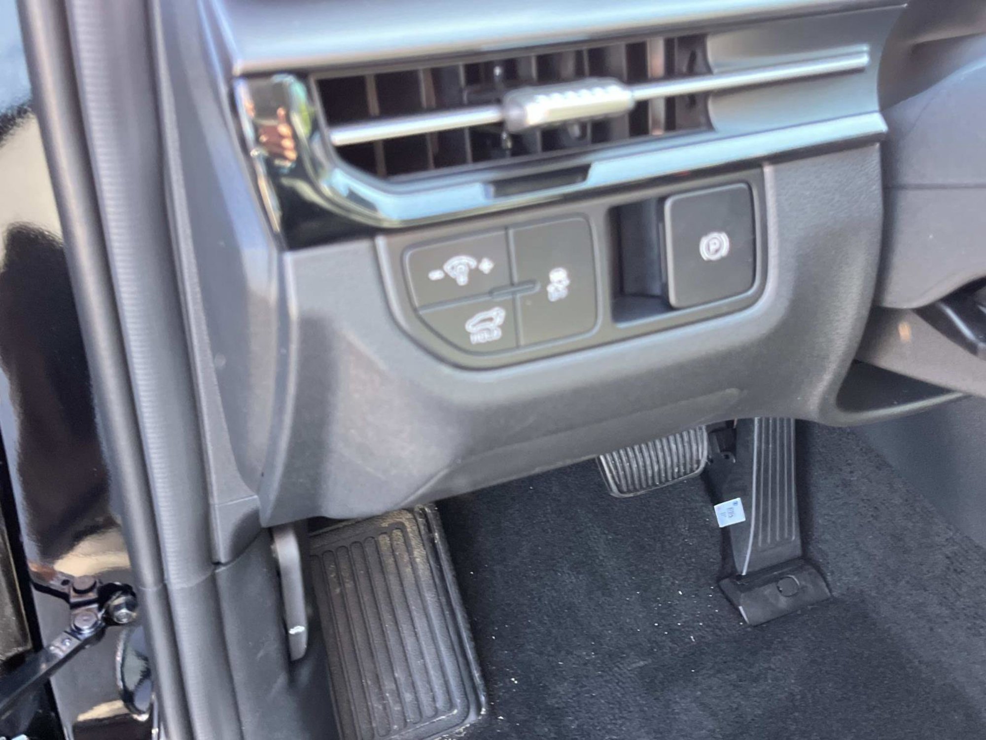 New 2026 Kia Sportage SX AWD/4WD image 26