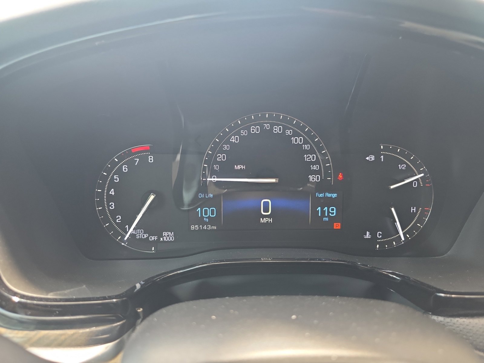 Used 2018 Cadillac XT5 FWD image 18