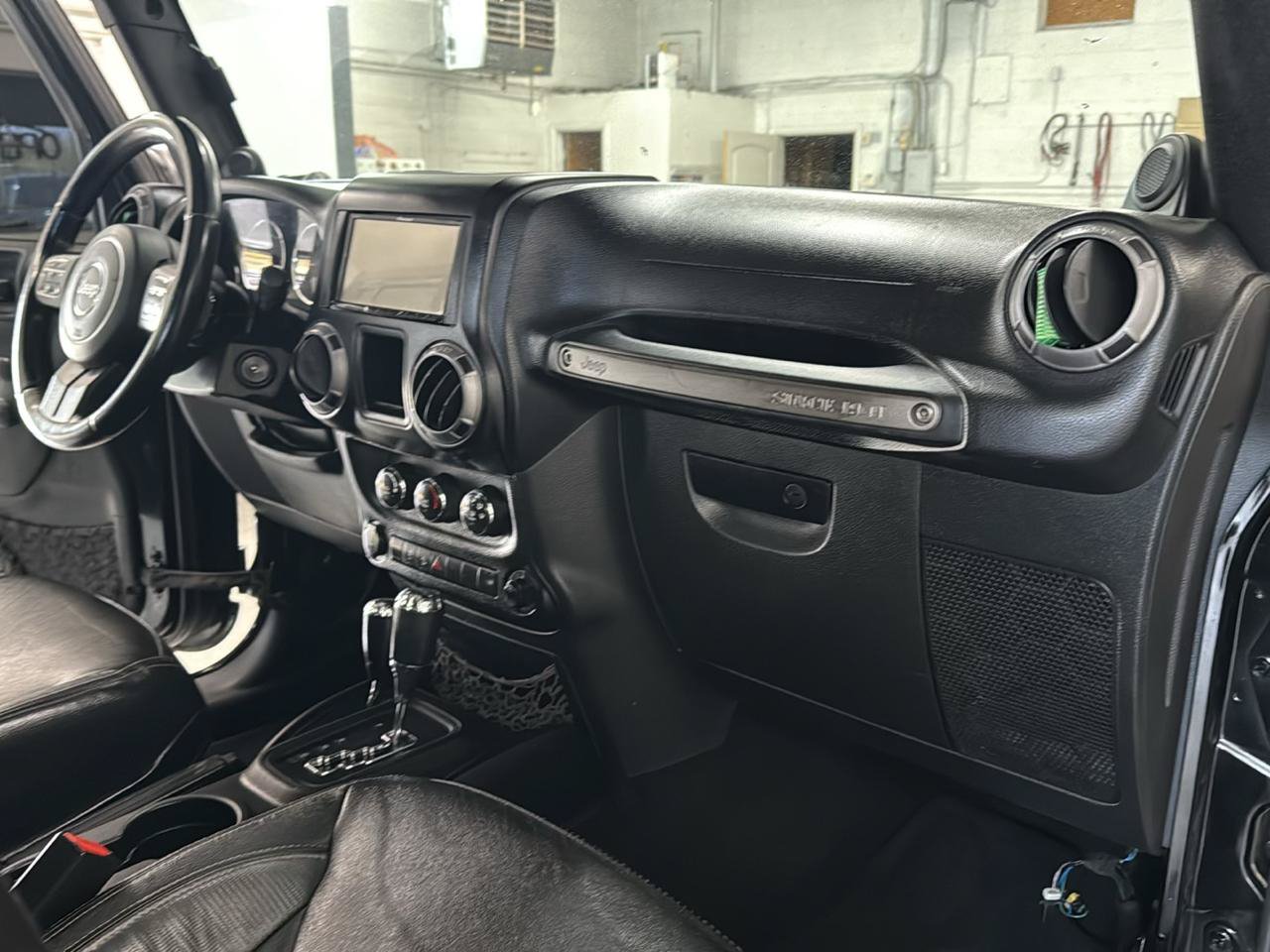 Used 2013 Jeep Wrangler Unlimited Sport w/ Connectivity Group AWD/4WD image 51