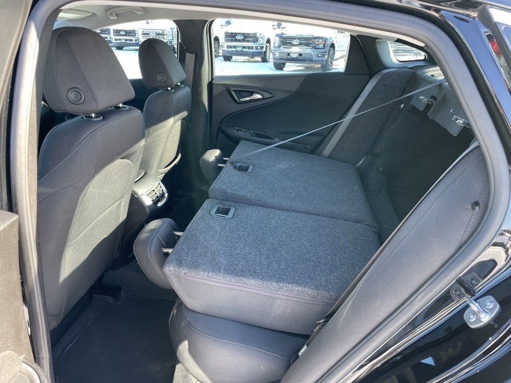 Used 2025 Chevrolet Malibu LT image 48