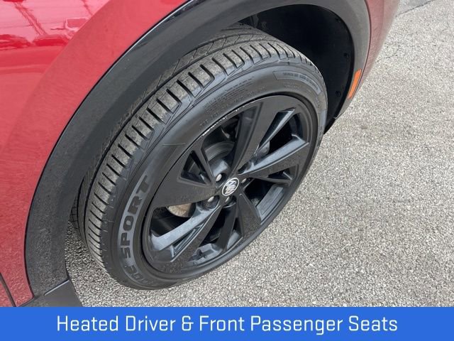 Used 2022 Buick Envision Essence w/ Sport Touring Package image 21