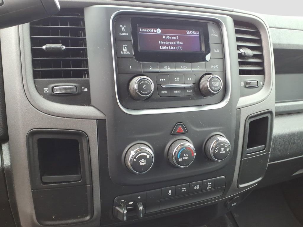 Used 2018 RAM 2500 Tradesman w/ Chrome Appearance Group image 24