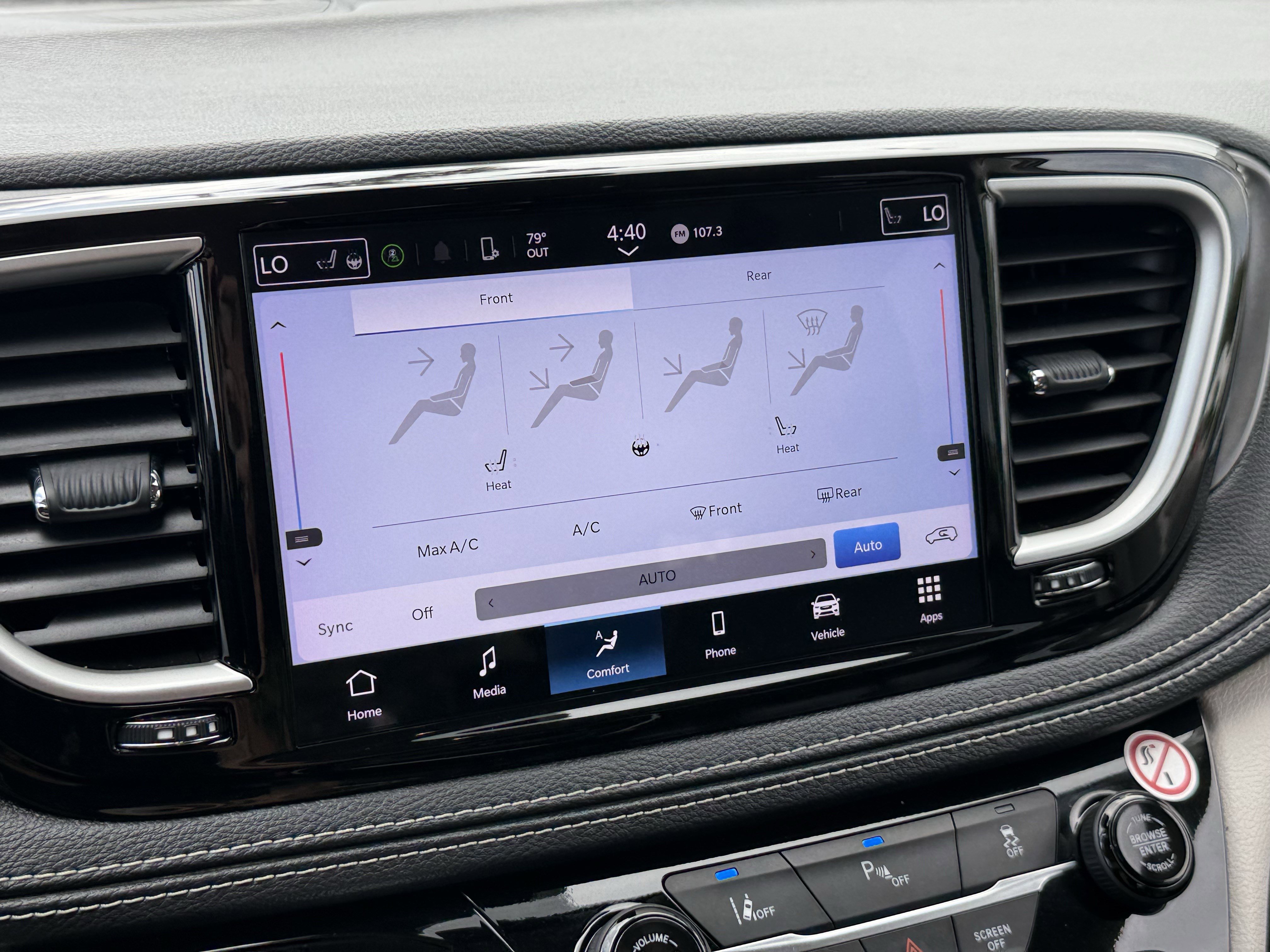 Used 2023 Chrysler Pacifica Touring-L image 20