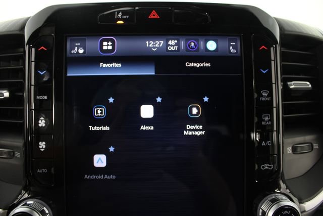 New 2026 RAM 1500 4x4 Crew Cab image 4