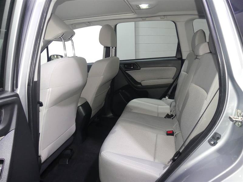 Used 2018 Subaru Forester 2.5i Premium AWD/4WD image 27