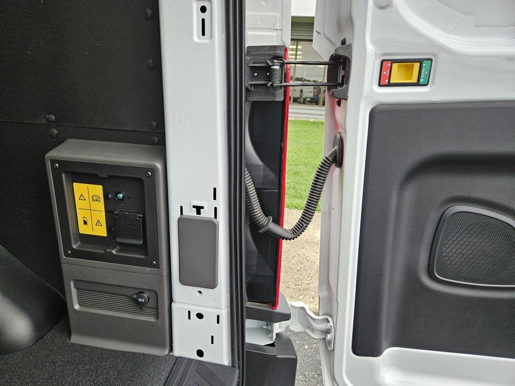 Used 2025 Ford E-Transit Low Roof w/ Load Area Protection Package image 17