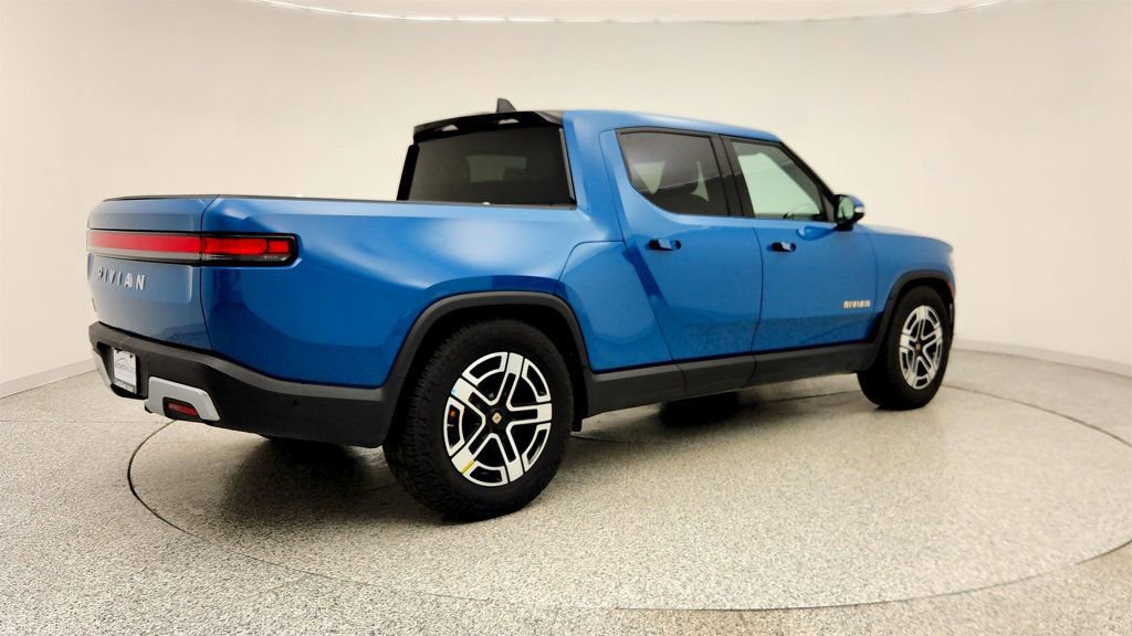 Used 2023 Rivian R1T Adventure image 5