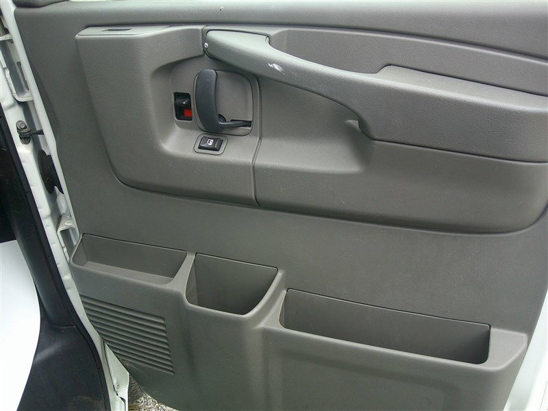 Used 2010 Chevrolet Express 1500 AWD w/ Power Package image 17