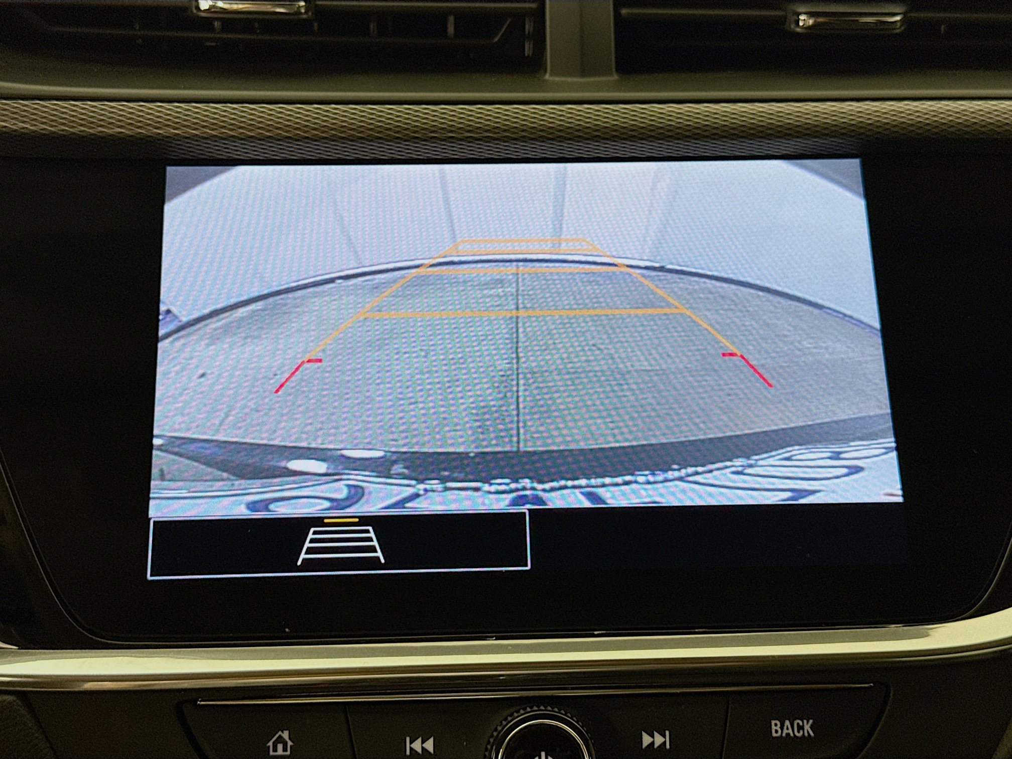Used 2023 Buick Encore GX Select w/ Sport Touring Package image 14