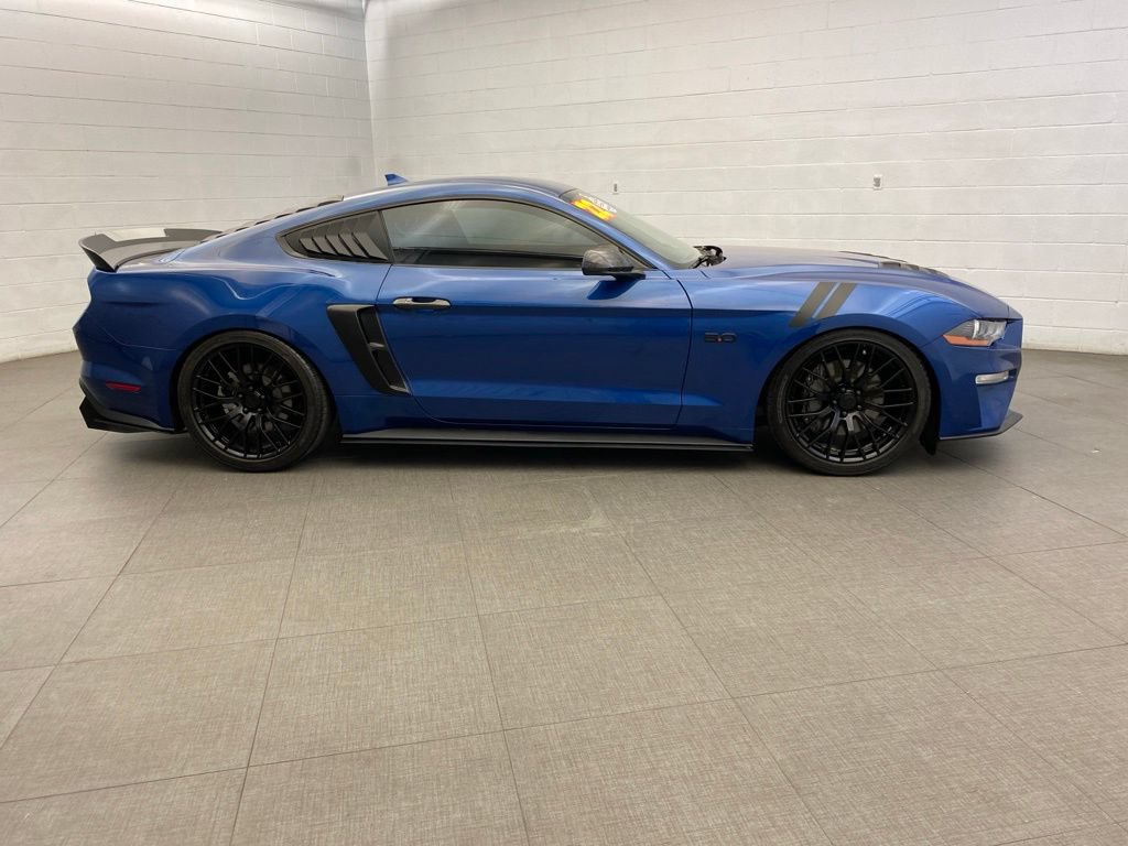 Used 2022 Ford Mustang GT Premium w/ Ford Safe & Smart Package RWD image 10