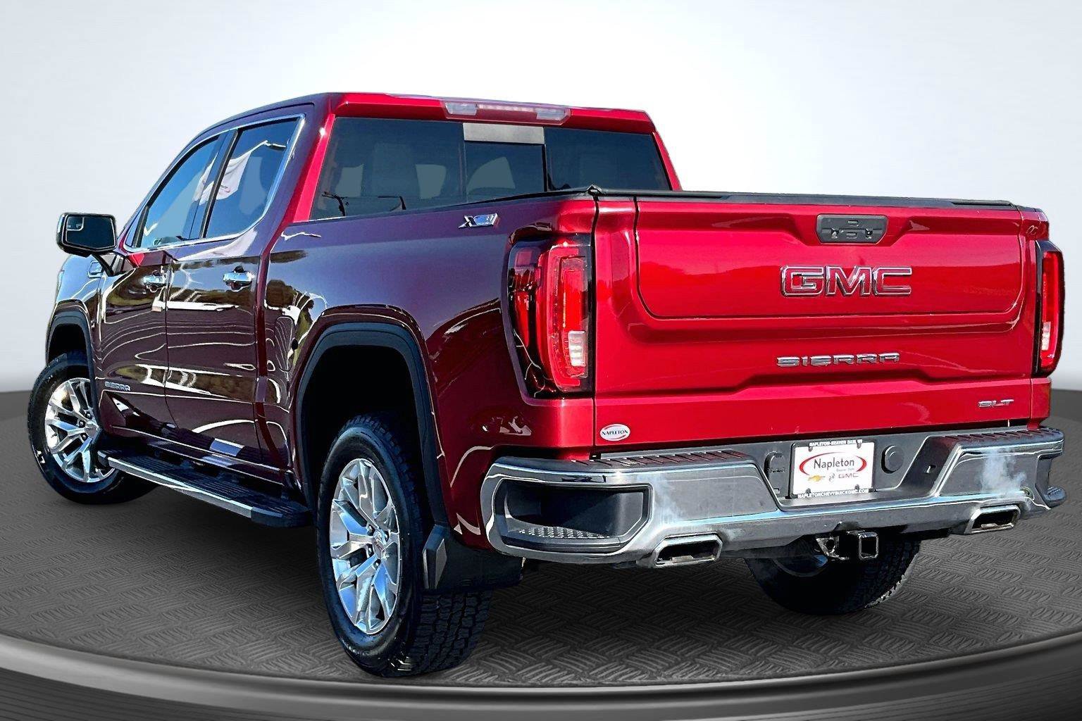 Used 2019 GMC Sierra 1500 SLT w/ SLT Premium Package AWD/4WD image 14