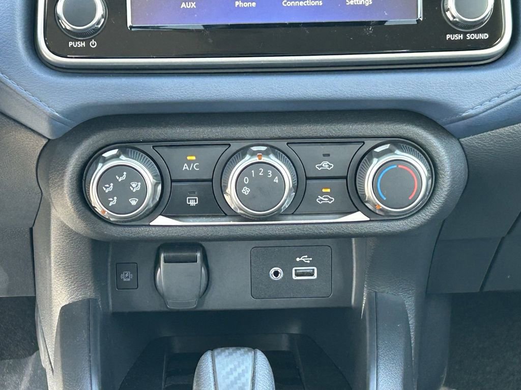 Used 2025 Nissan Versa SV w/ Trunk Package image 15