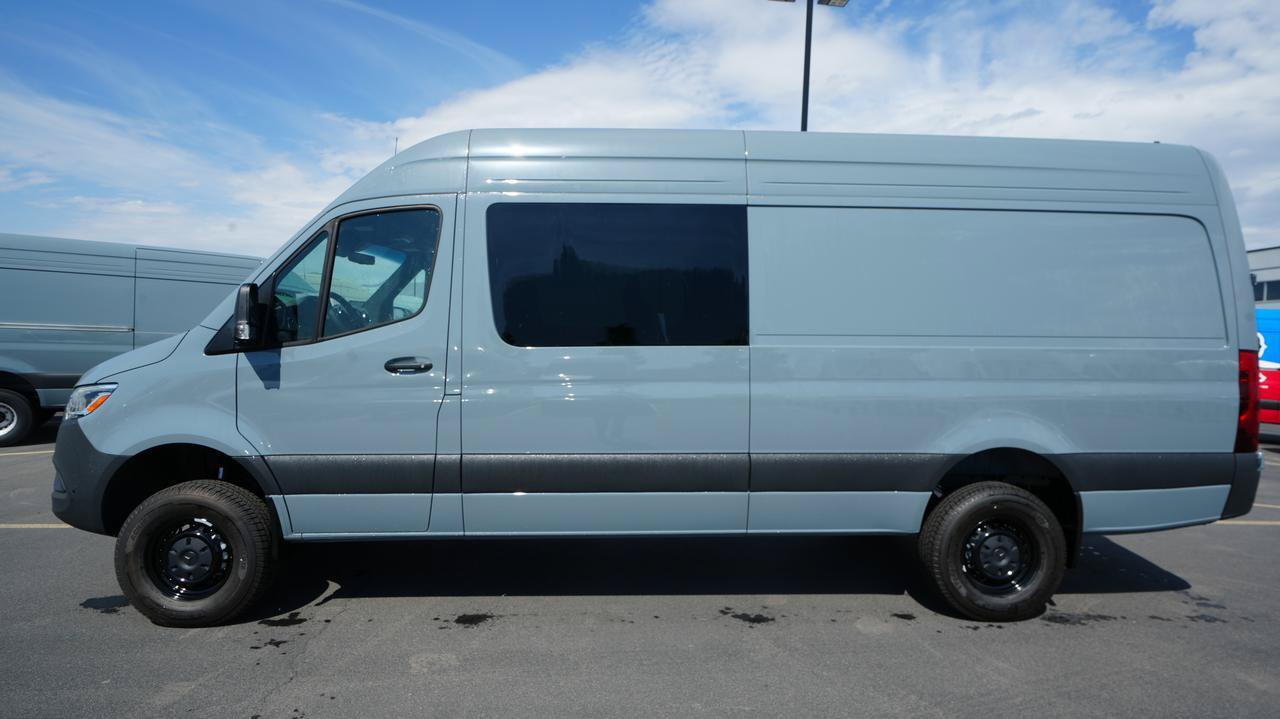 New 2026 Mercedes-Benz Sprinter 2500 image 4