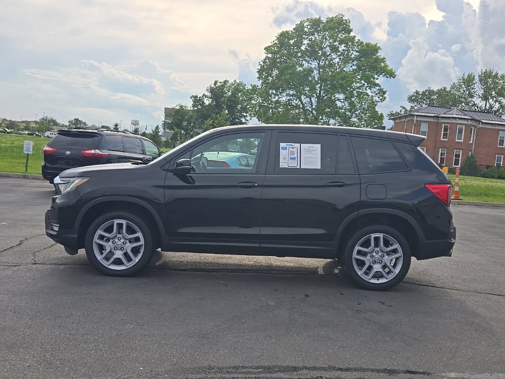Certified 2024 Honda Passport EX-L image 4