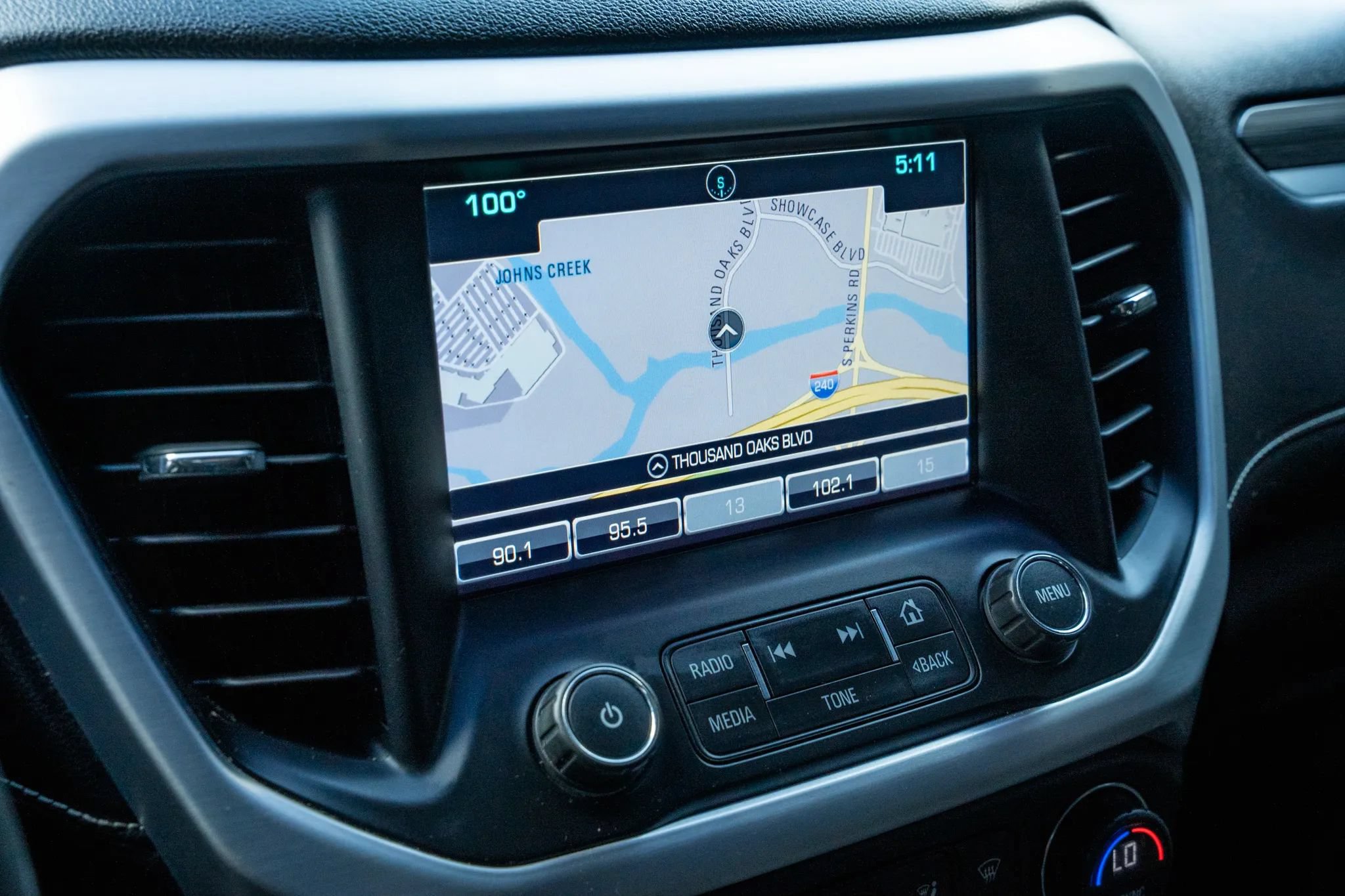 Used 2019 GMC Acadia SLT AWD/4WD image 21