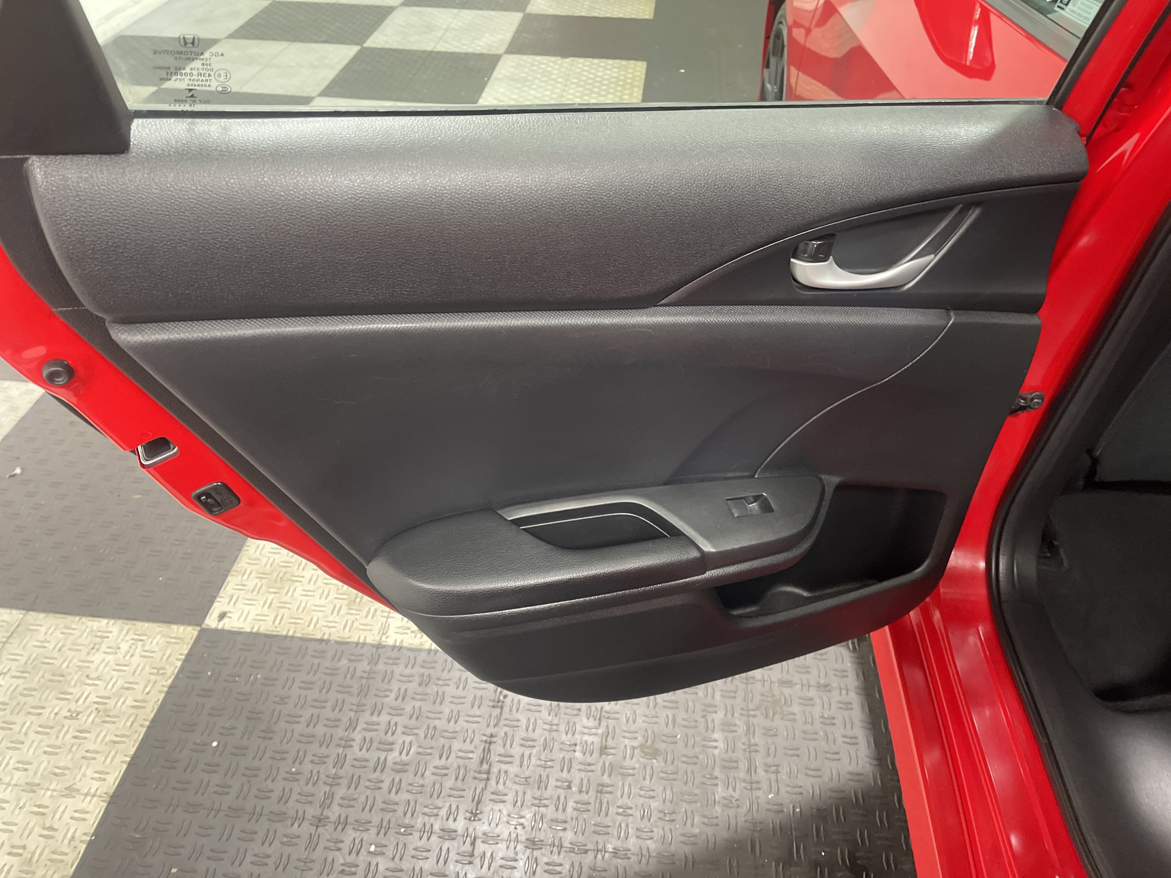 Used 2020 Honda Civic Sport image 15