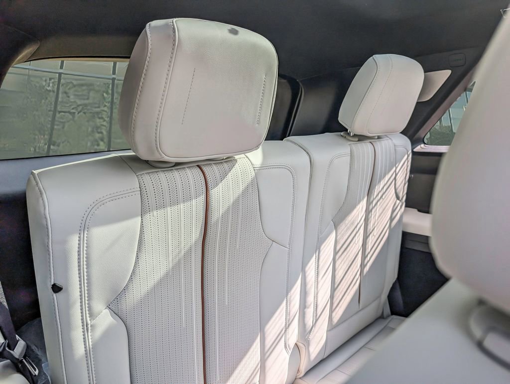 New 2026 Cadillac Vistiq Sport AWD/4WD image 22