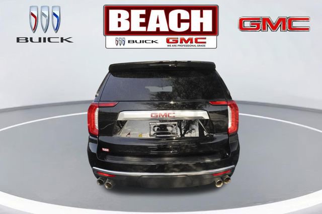 Used 2024 GMC Yukon Denali w/ Advanced Technology Package AWD/4WD image 4