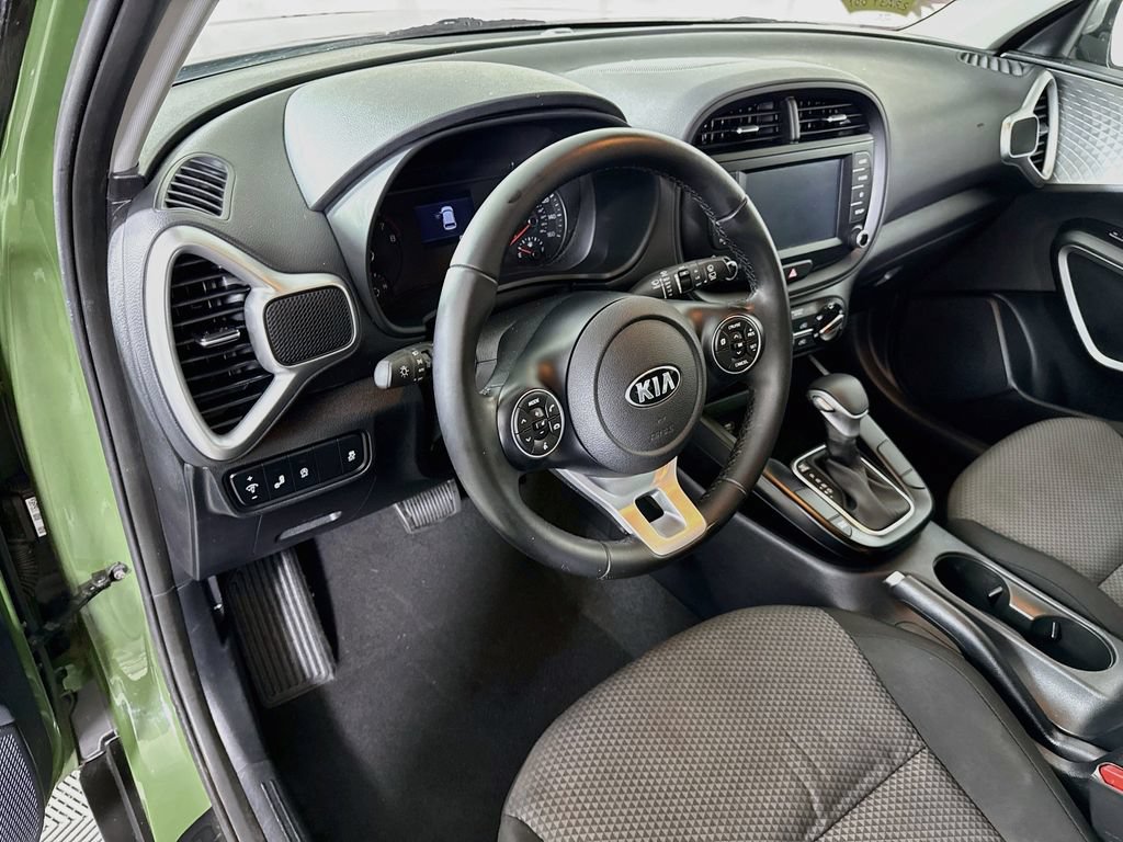 Used 2020 Kia Soul X-Line FWD image 16