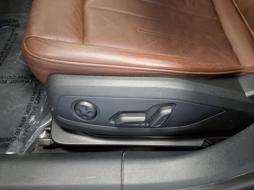 Used 2019 Audi A4 2.0T Premium w/ Convenience Package image 22