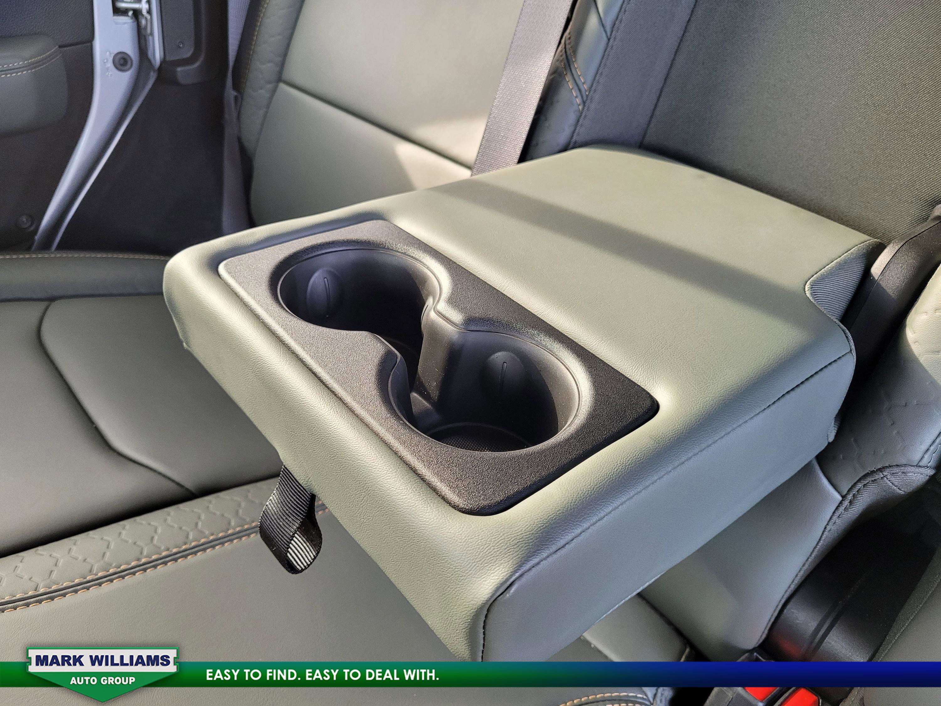 Used 2024 Jeep Wrangler High Altitude image 17