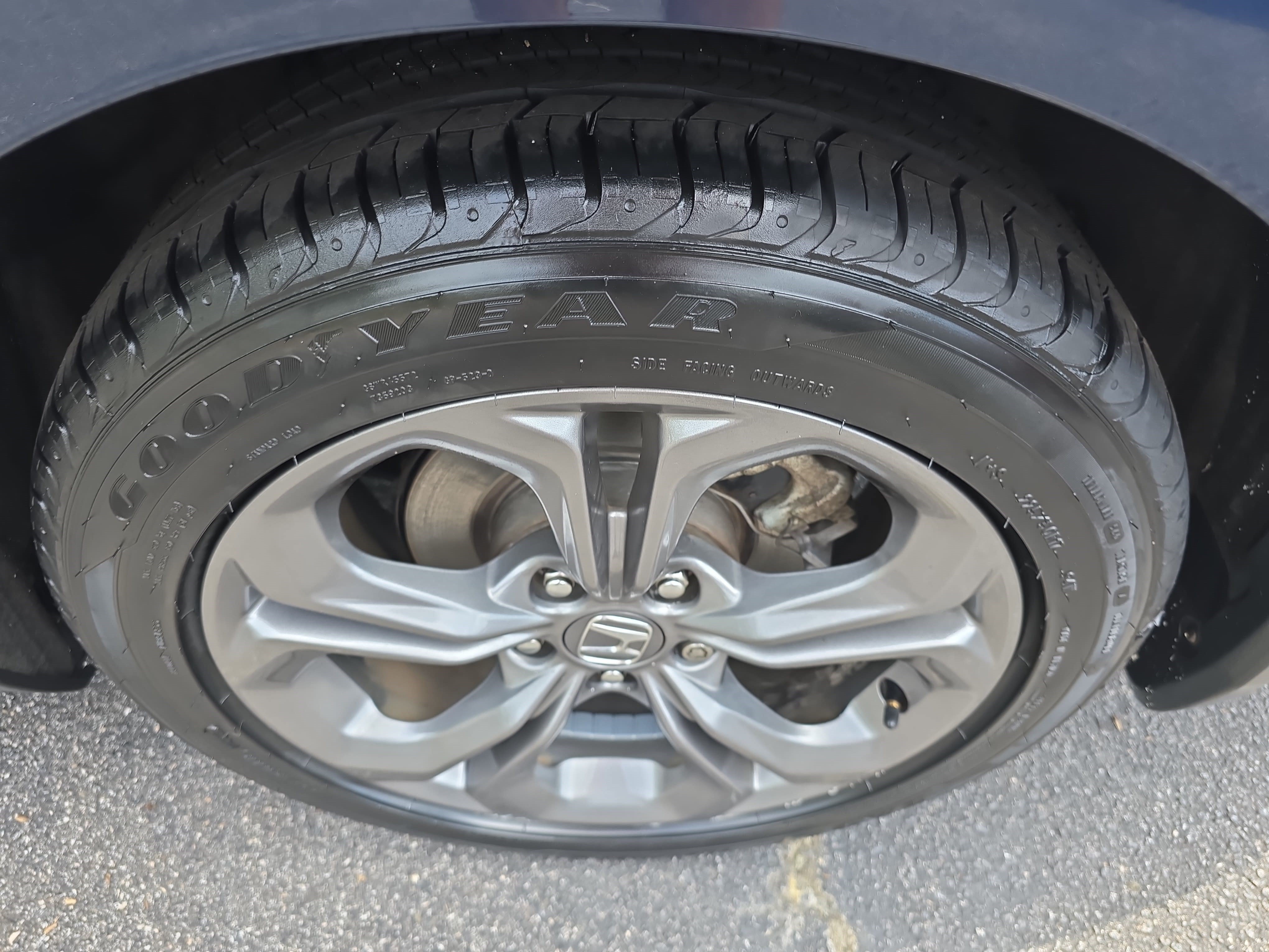 Used 2023 Honda Accord EX image 31