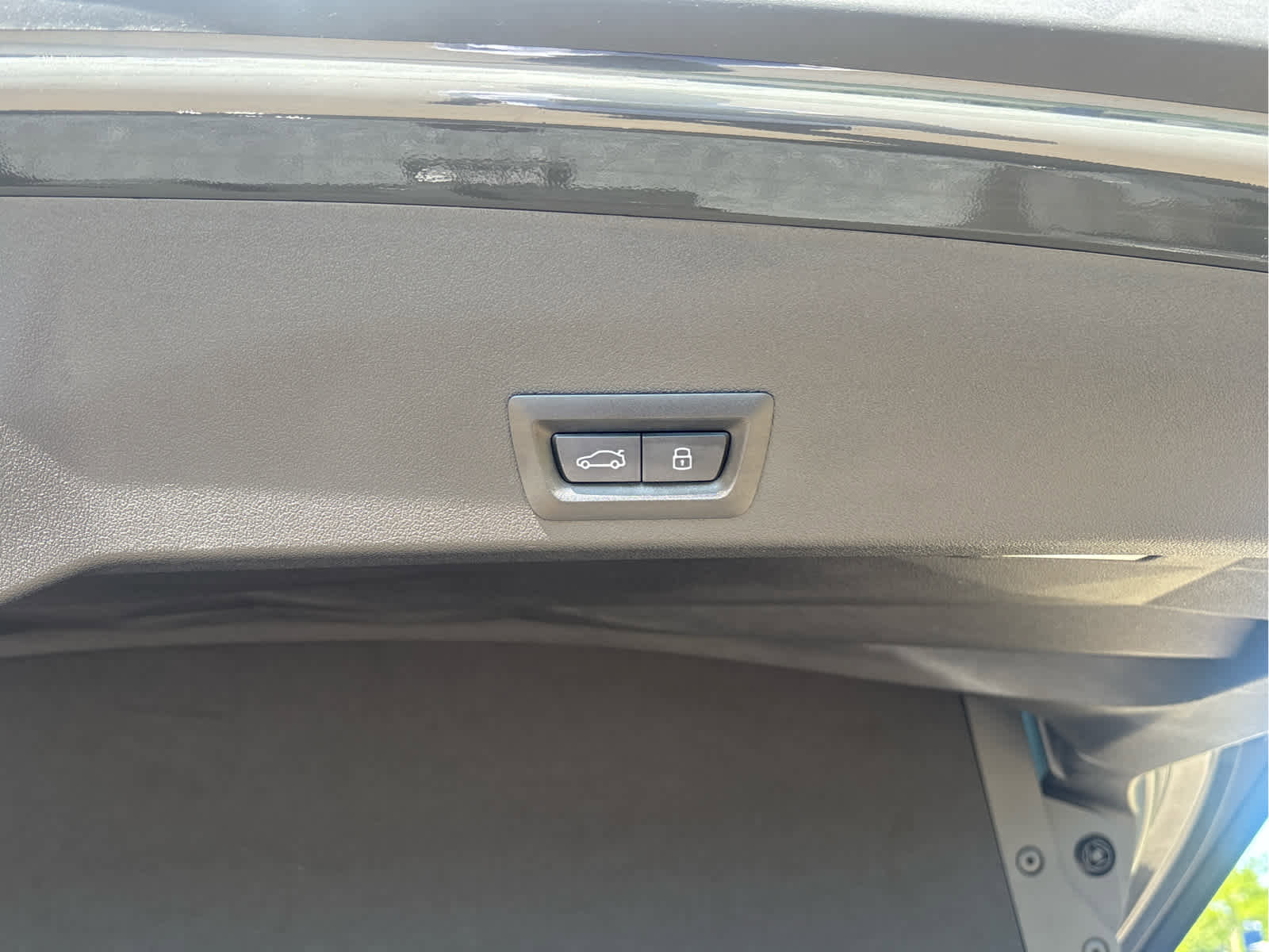 Used 2025 BMW XM AWD/4WD image 10