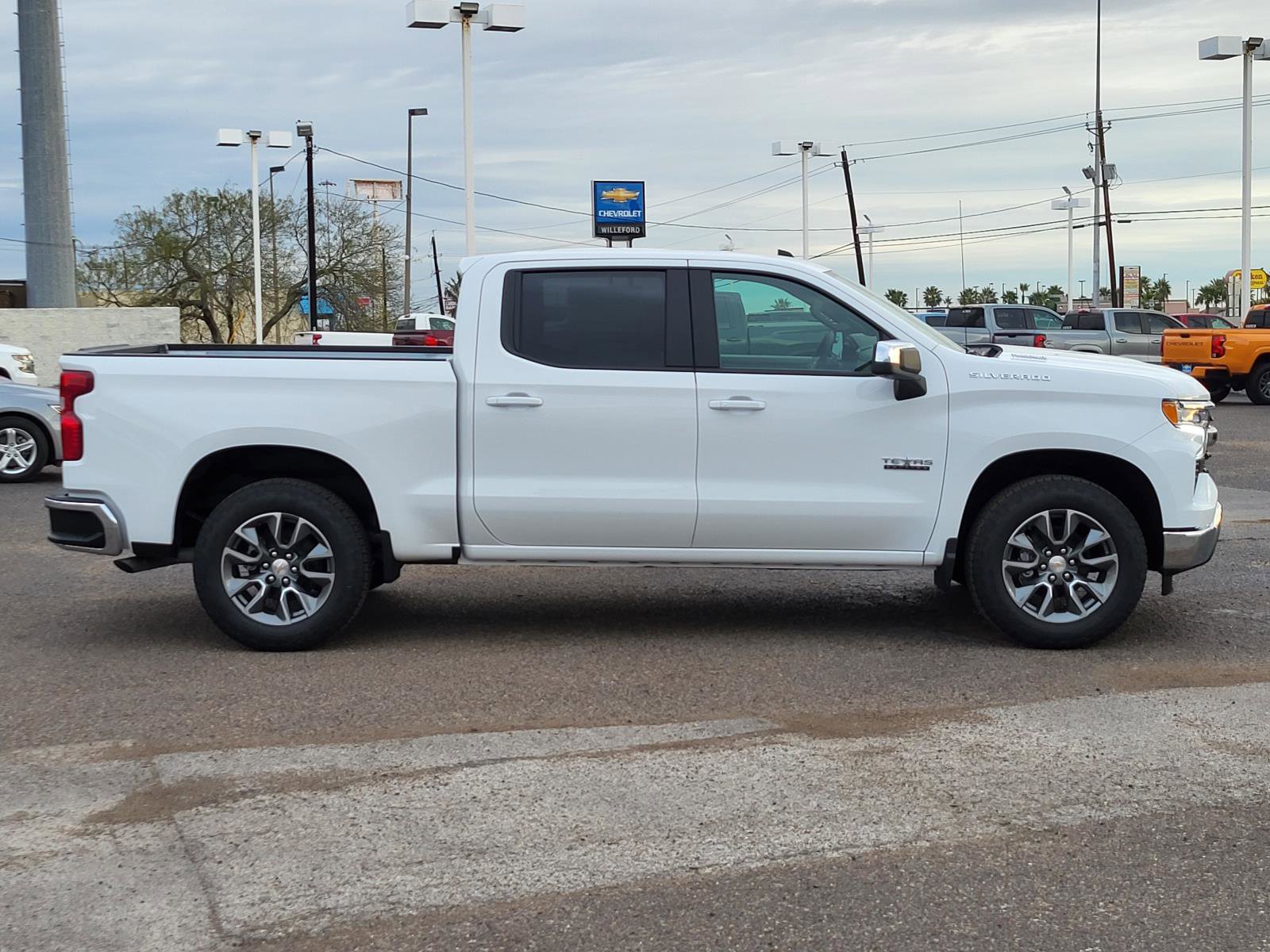 New 2026 Chevrolet Silverado 1500 LT w/ Texas Edition Plus image 6