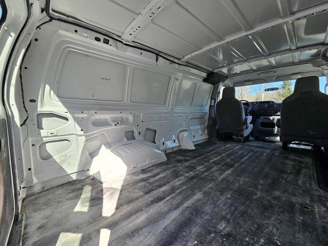 Used 2012 Ford E-250 and Econoline 250 w/ PWR Group RWD image 18