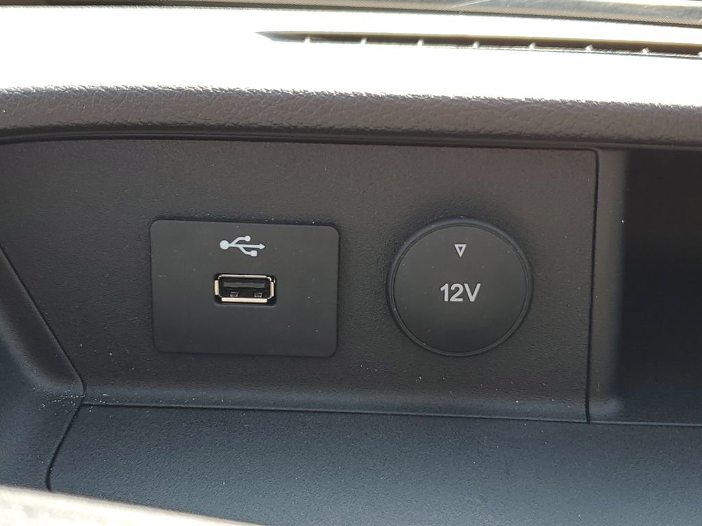 Used 2024 Ford Transit 250 Low Roof w/ Exterior Upgrade Package image 26