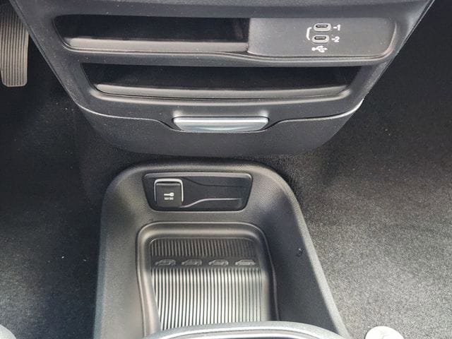 New 2026 Chrysler Pacifica Select FWD image 15