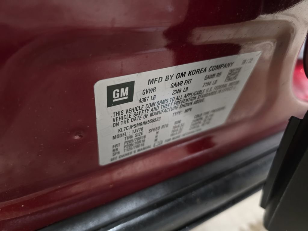 Certified 2022 Chevrolet Trax LT w/ LT Convenience Package image 37