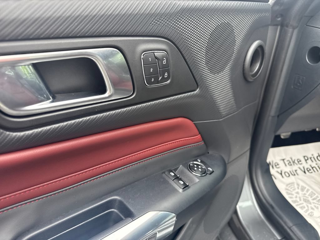 Used 2025 Ford Mustang GT Premium RWD image 24