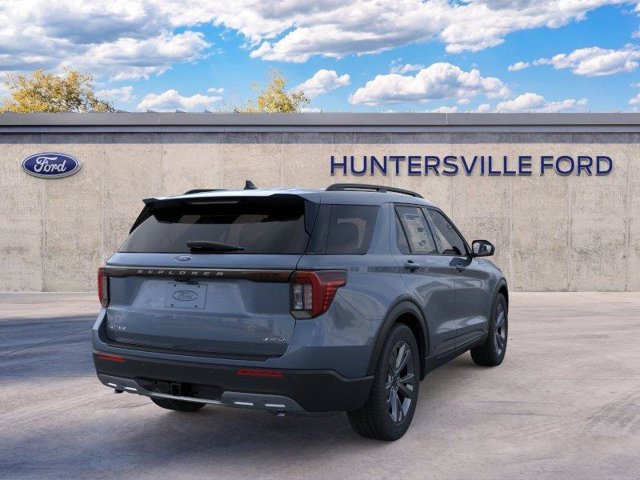 New 2026 Ford Explorer Active w/ Active Comfort Package AWD/4WD image 8