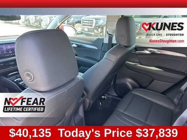 New 2025 Buick Envision Preferred image 38