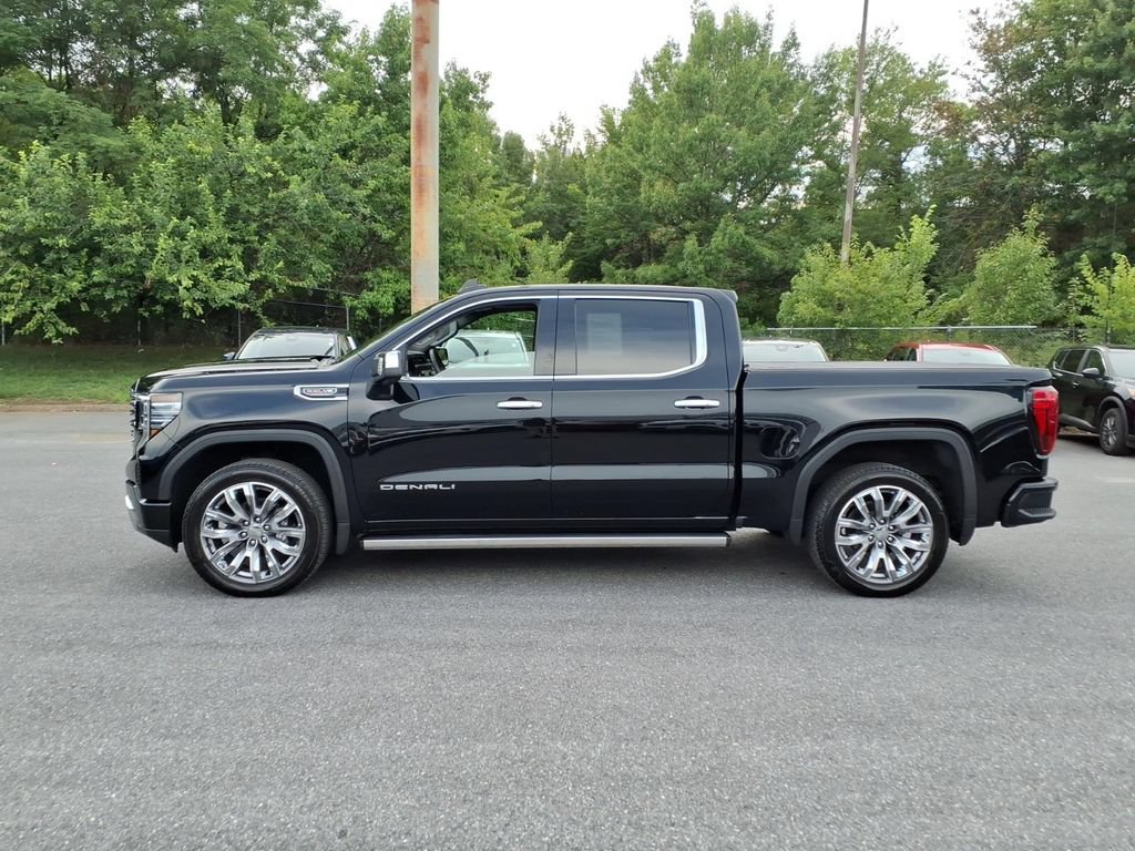 Certified 2025 GMC Sierra 1500 Denali w/ Denali Reserve Package AWD/4WD image 6