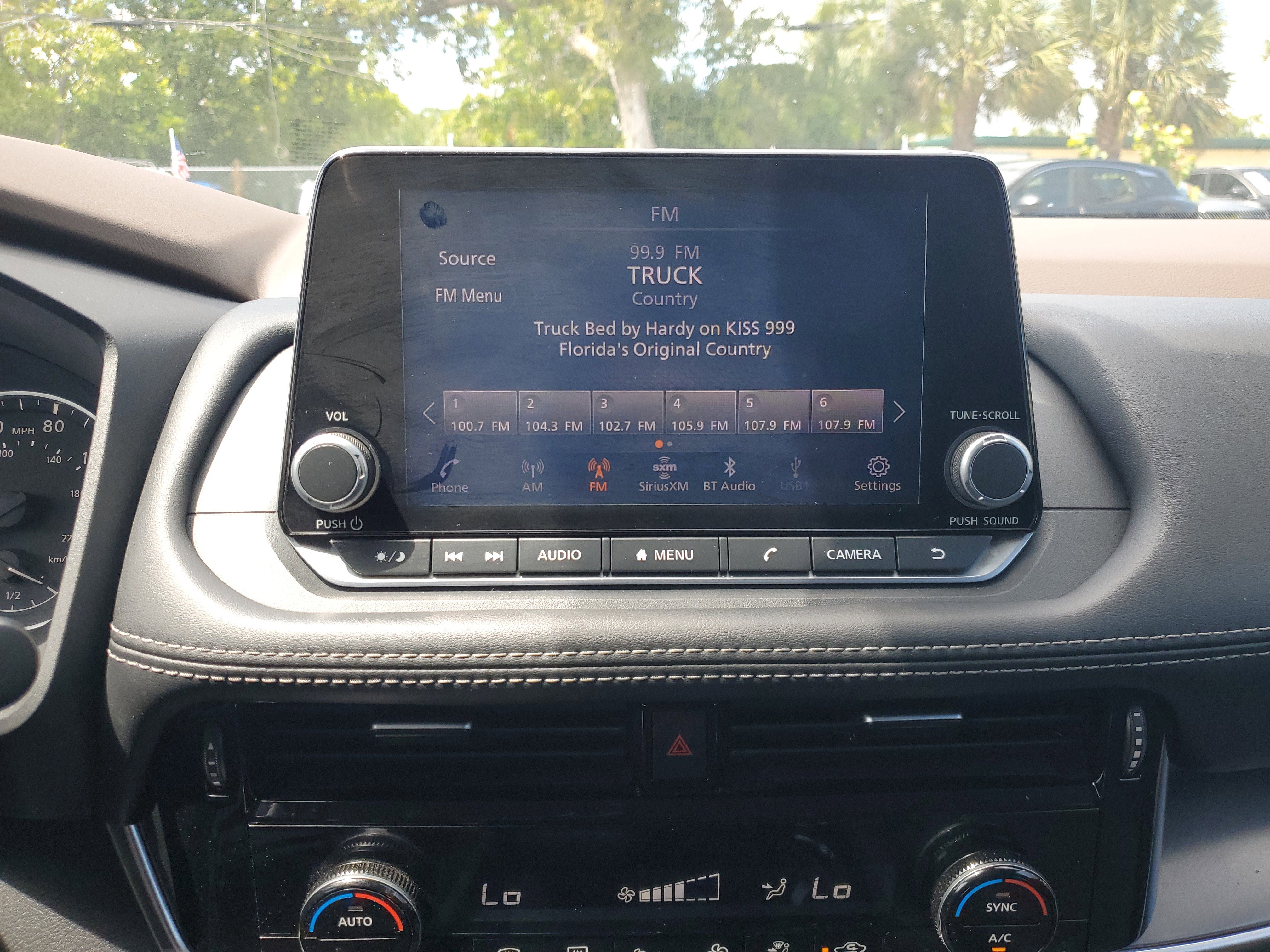 Certified 2023 Nissan Rogue SV image 23