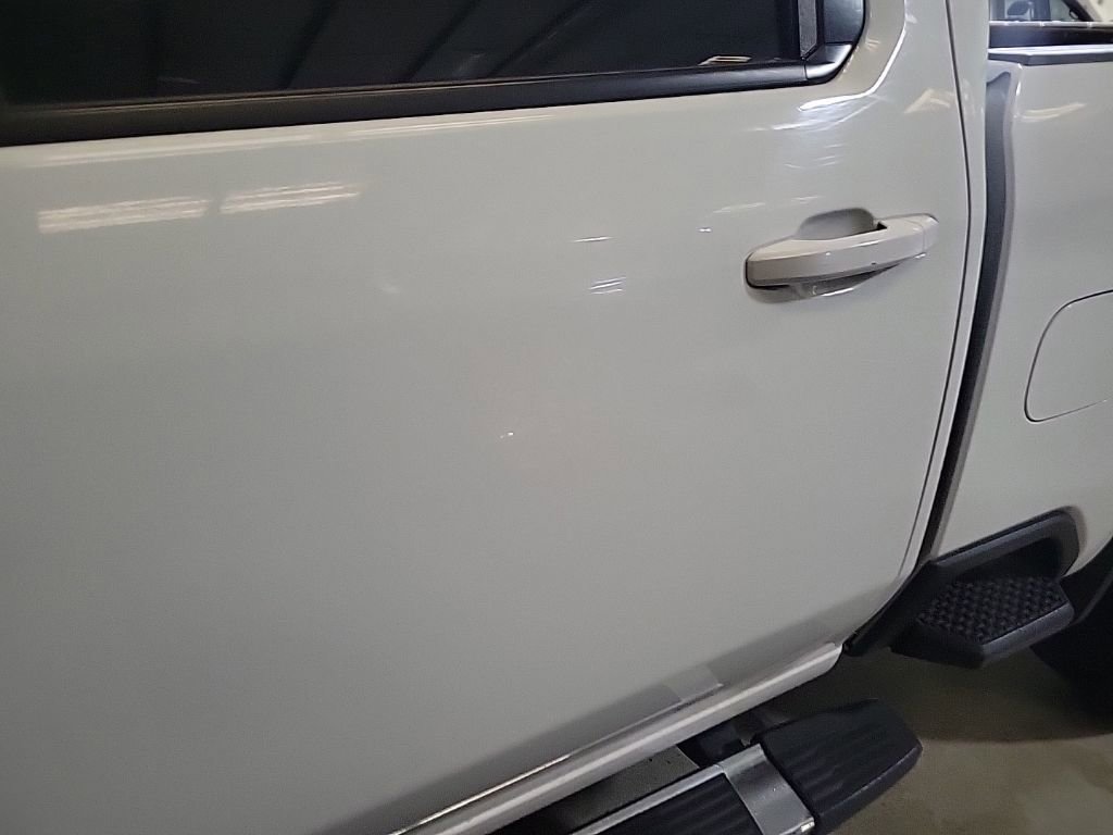 Used 2024 Chevrolet Silverado 2500 LT AWD/4WD image 11