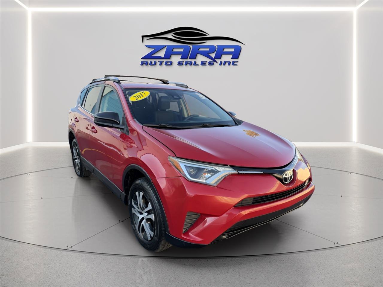 Used 2017 Toyota RAV4 LE w/ Carpet Mat Package image 8