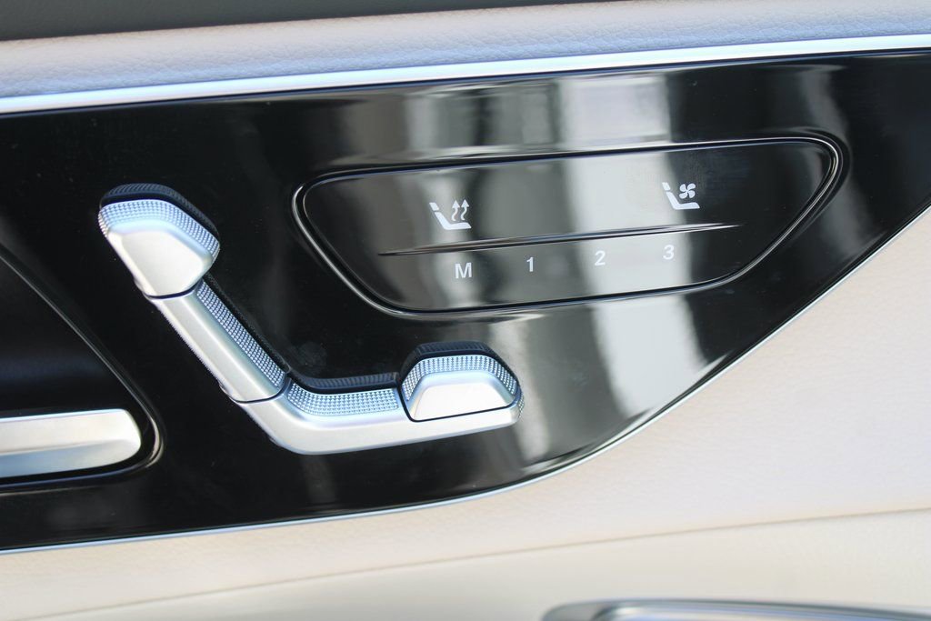 Certified 2025 Mercedes-Benz GLC 350e image 23