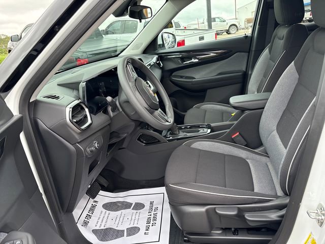 New 2026 Chevrolet TrailBlazer LT AWD/4WD image 9