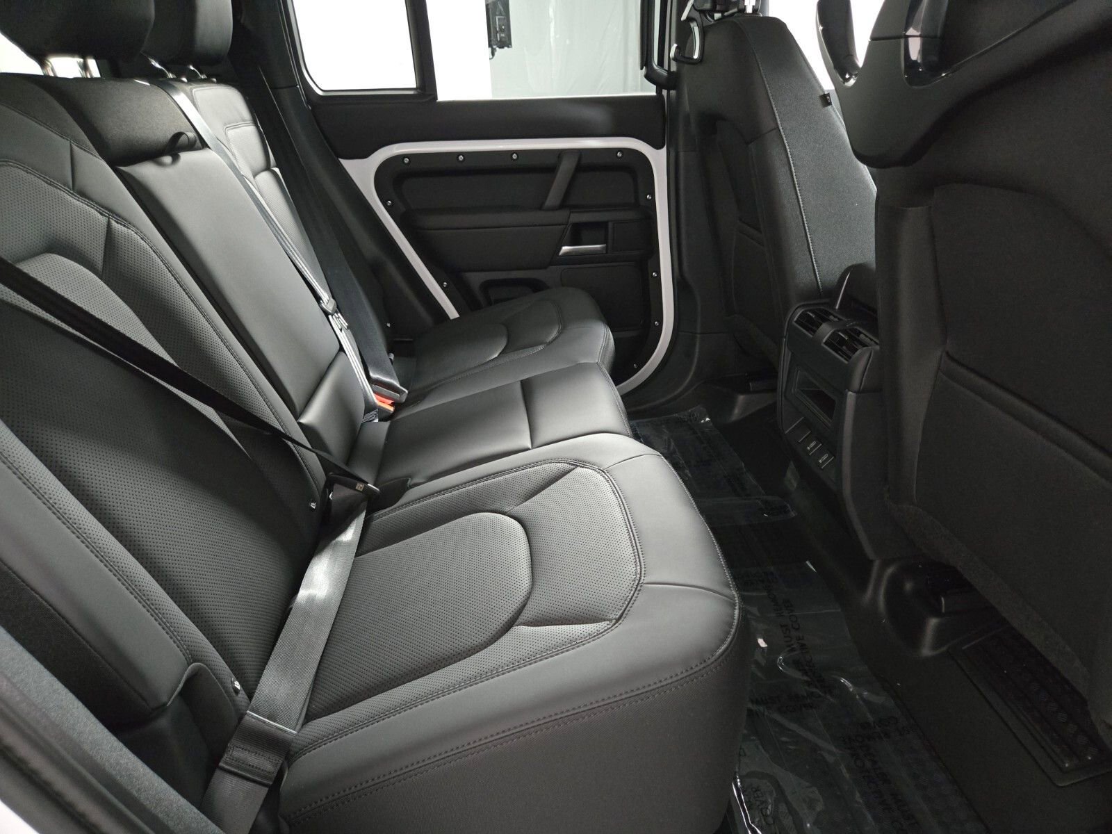 New 2026 Land Rover Defender 110 S AWD/4WD image 18