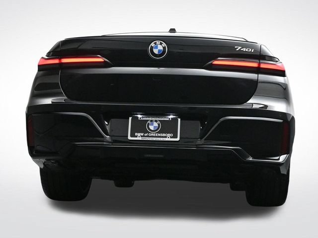 New 2026 BMW 740i w/ Executive Package RWD image 41