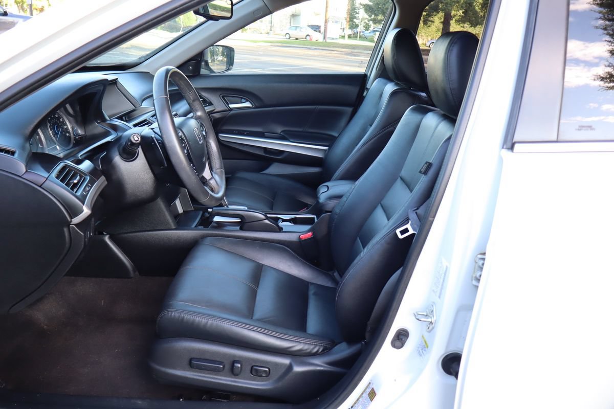 Used 2015 Honda Crosstour EX-L image 19